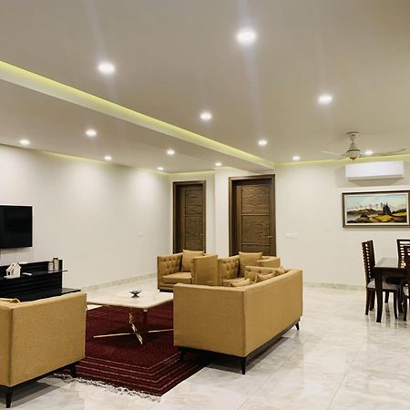 Sigma Lodge Islamabad Exterior photo